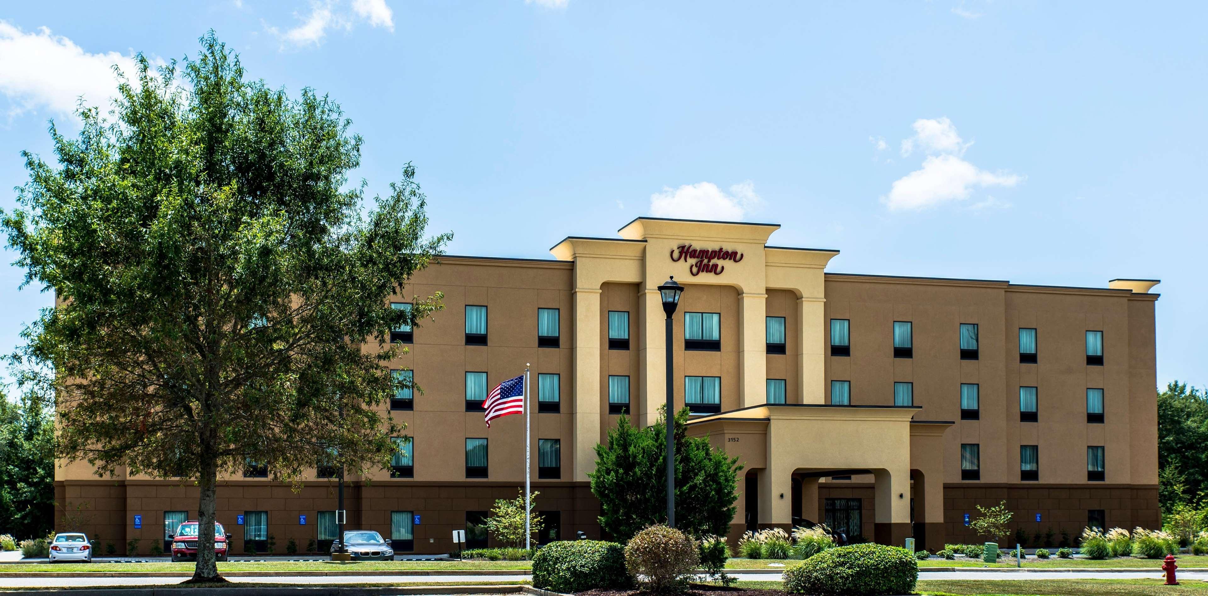 Hampton Inn Фолеи Екстериор снимка