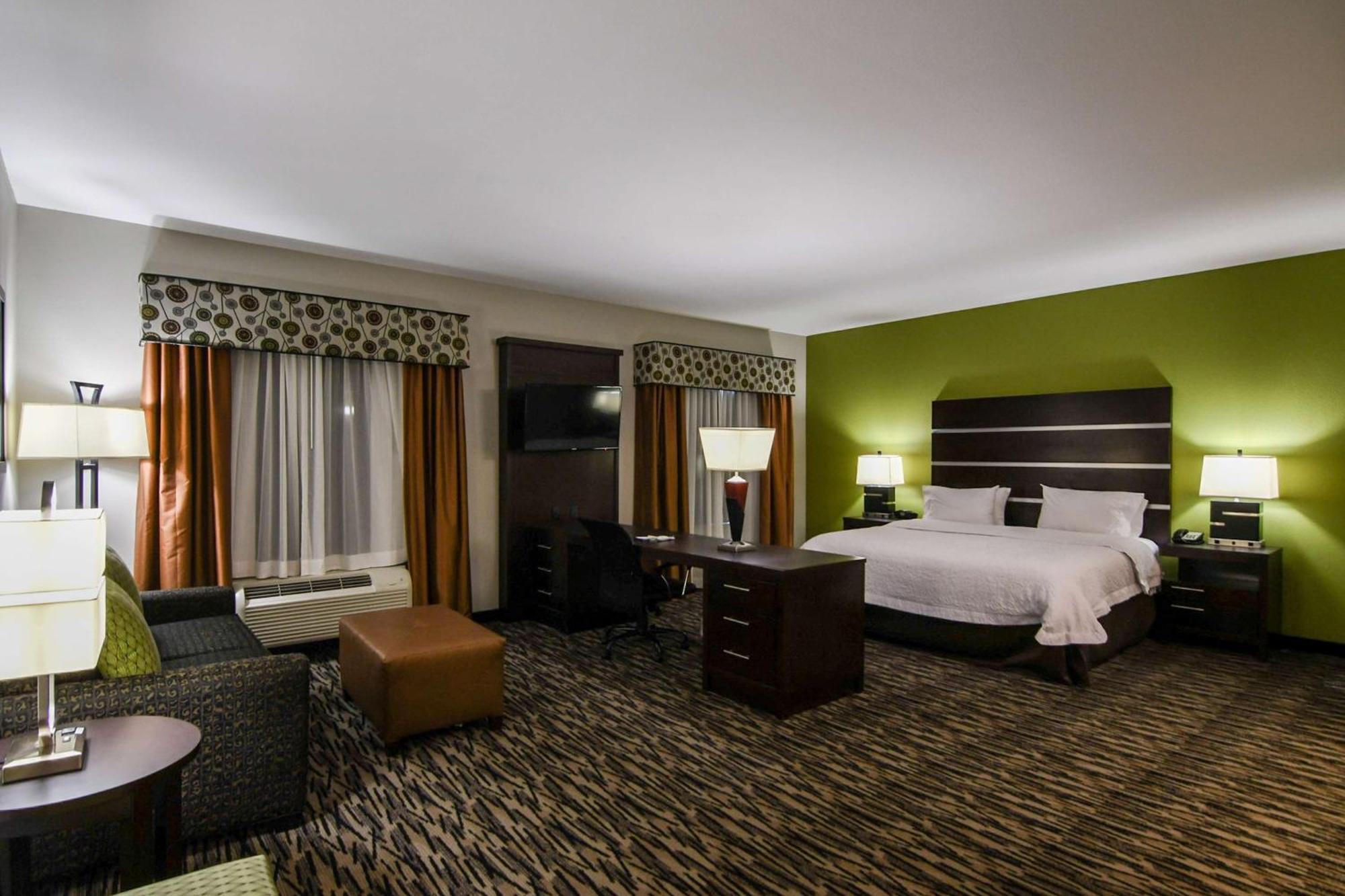 Hampton Inn Фолеи Екстериор снимка